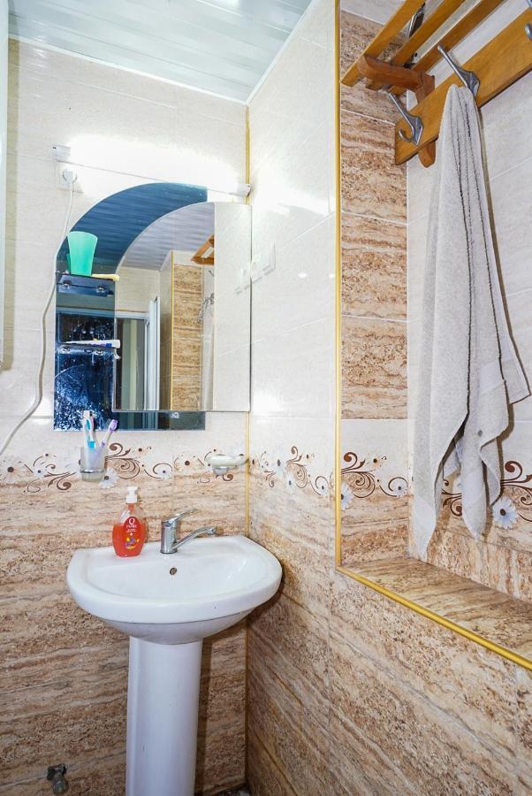 Bori'S Guesthouse Ushguli Ngoại thất bức ảnh