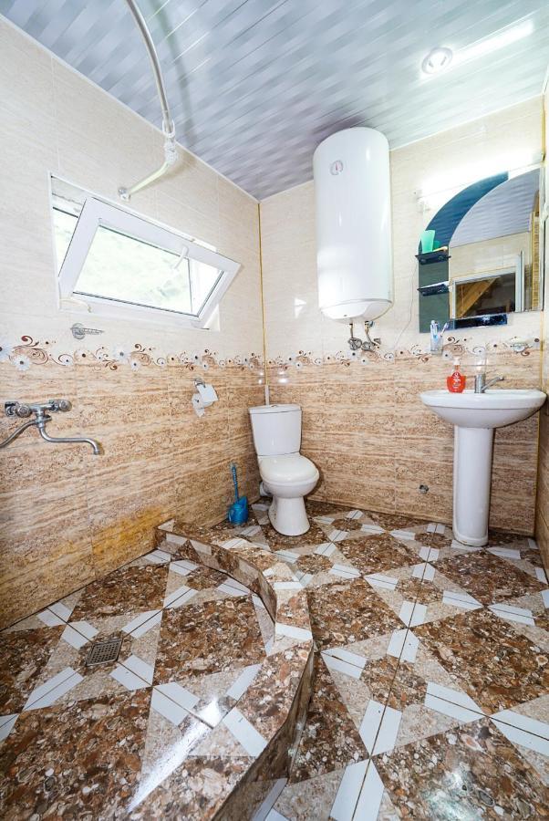 Bori'S Guesthouse Ushguli Ngoại thất bức ảnh